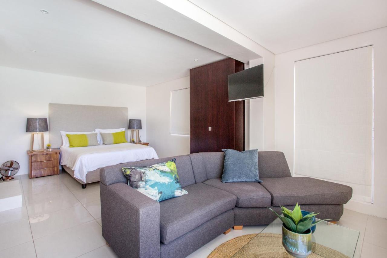 Far Horizons Camps Bay Hotel Cape Town Bagian luar foto