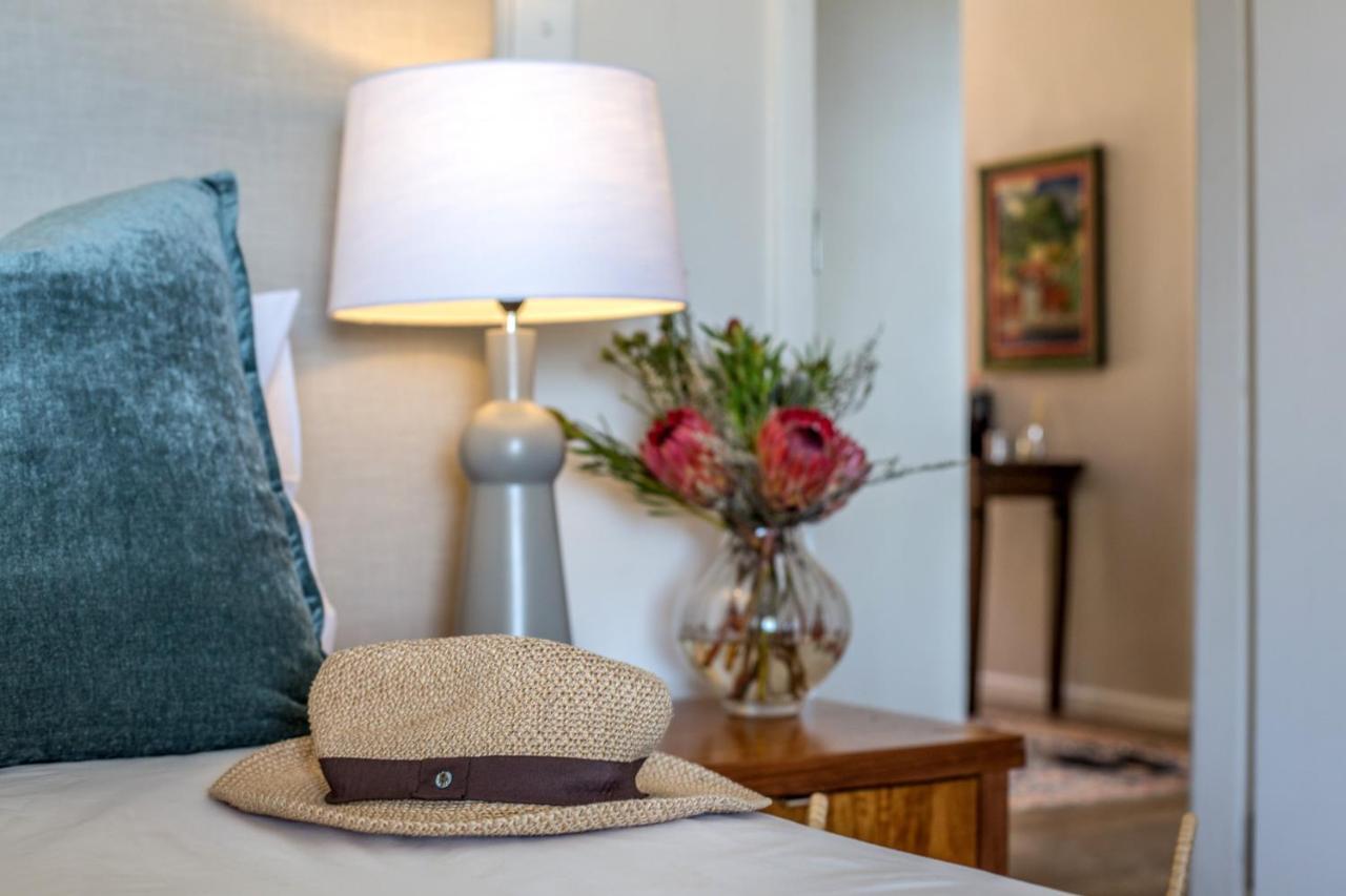 Far Horizons Camps Bay Hotel Cape Town Bagian luar foto