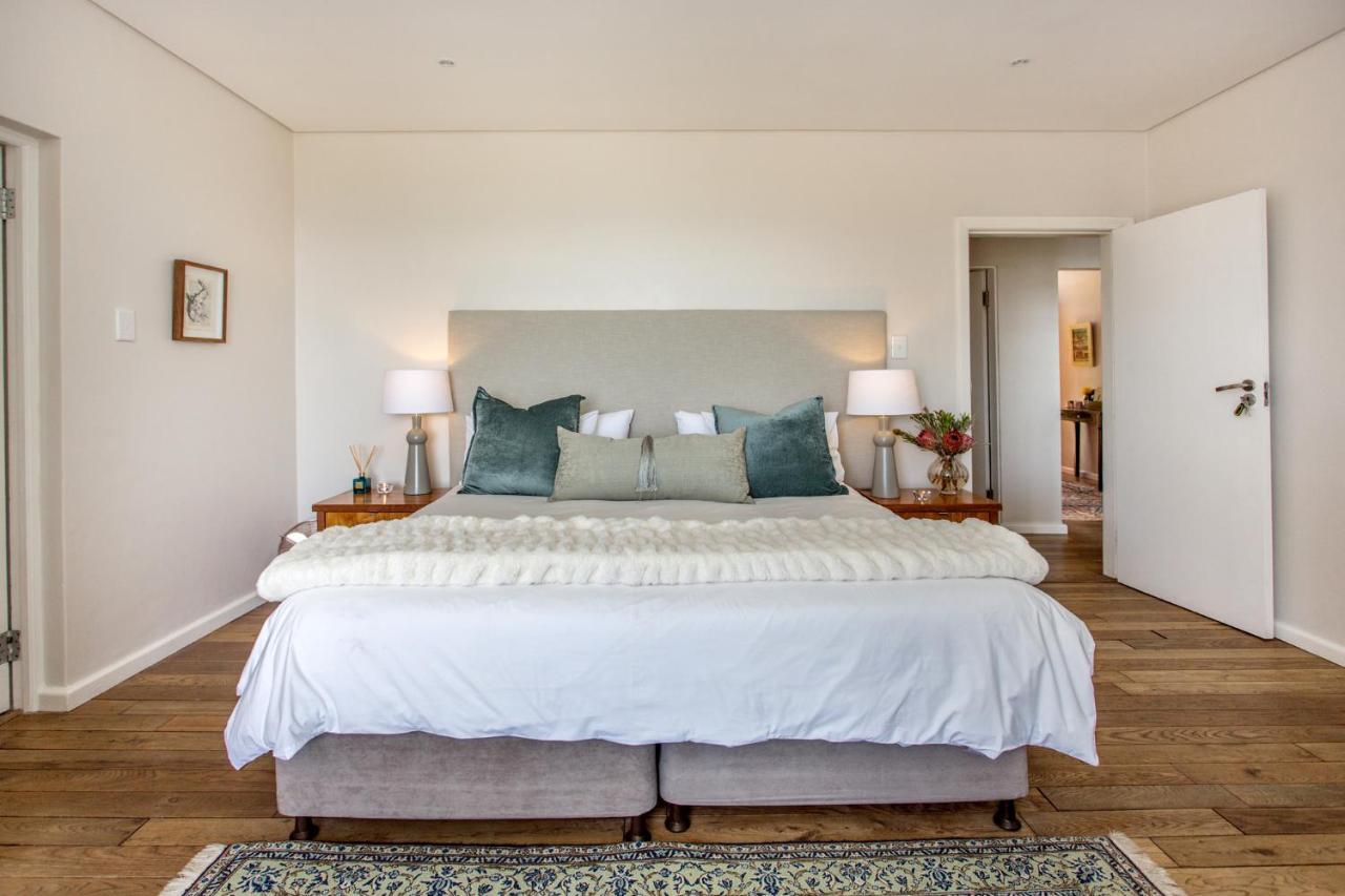 Far Horizons Camps Bay Hotel Cape Town Bagian luar foto
